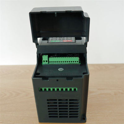 ποιότητας  Industry Low MOQ 50hz To 60hz Power Solar System Pure Sine Wave Inverter For Home Theater εργοστάσιο